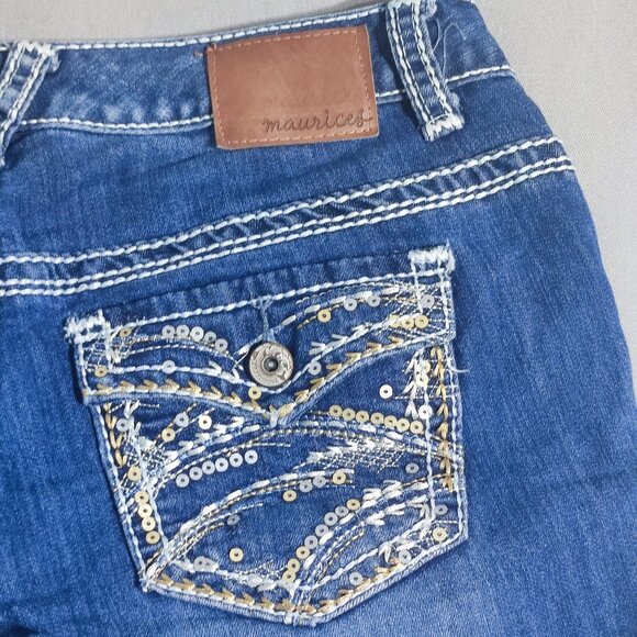 Maurices jeans women's size 5/6 ink blue colour Low rise Boot cut Embroidered - Picture 5 of 14